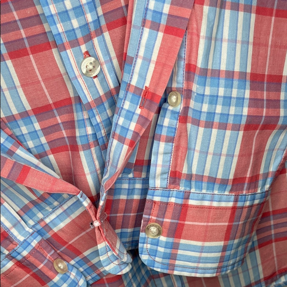 Vineyard Vines Men's Plaid Shirt - Red and Blue - Picture 3 of 4